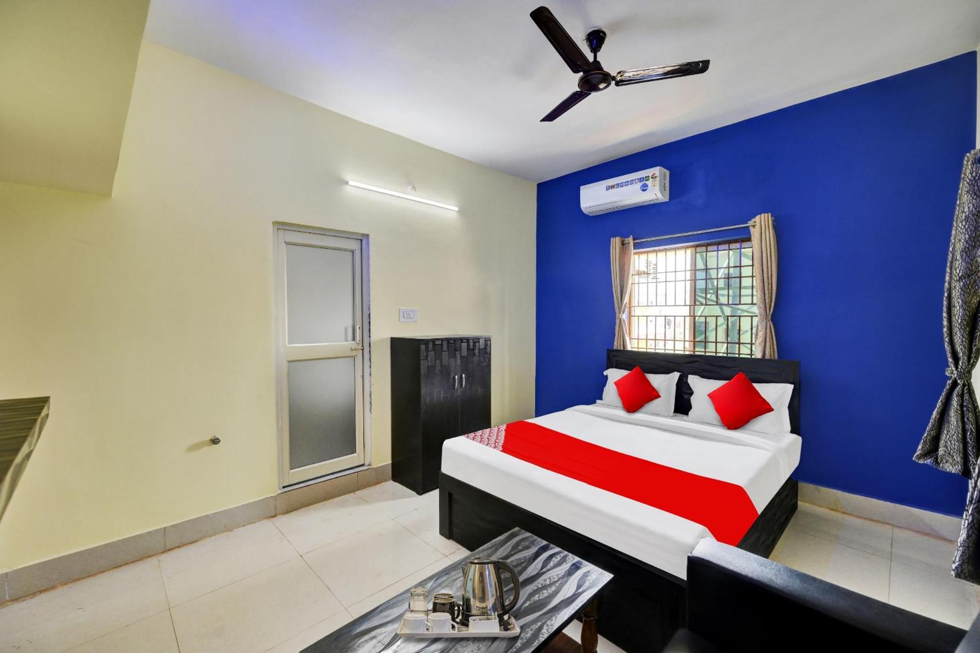 Oyo Flagship 81058 Royal Regalia Hotel Bhubaneswar Exterior photo